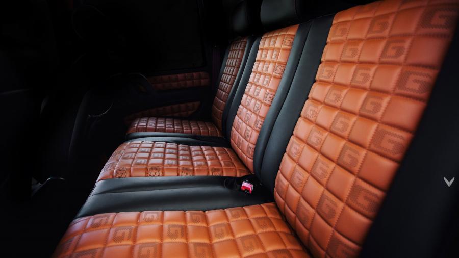 Интерьер Mercedes-Benz G55 AMG by Vilner 2017 года  (фото 7 из 13)
